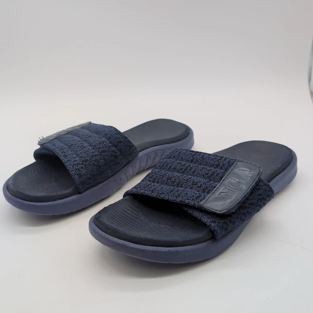 Oncai Sz 40 / 7.5 Navy Blue Slide Sandals with Knit Strap